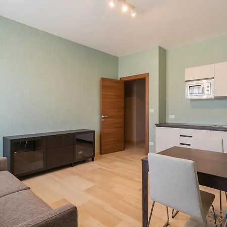 Einaudi By Apulia Gasthuis Bari