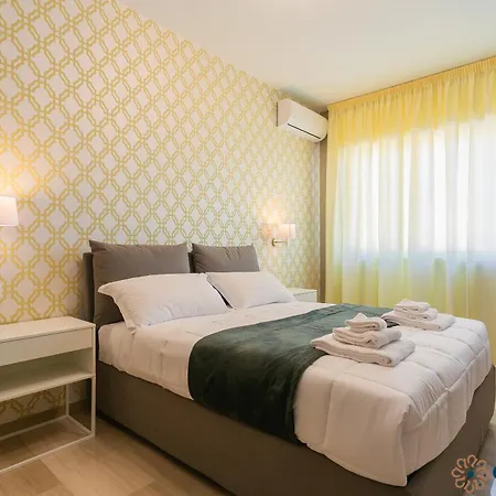 Einaudi By Apulia Guest house