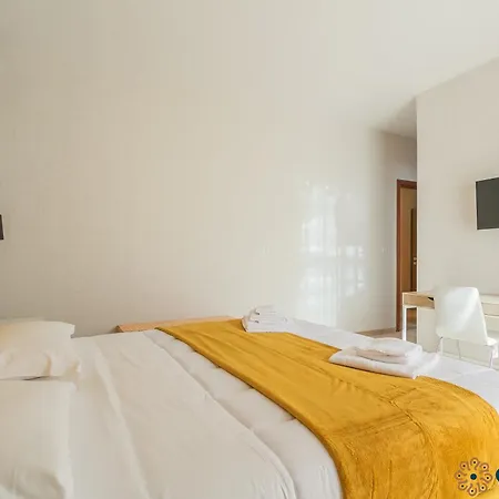 Pensionat Einaudi By Apulia 3*