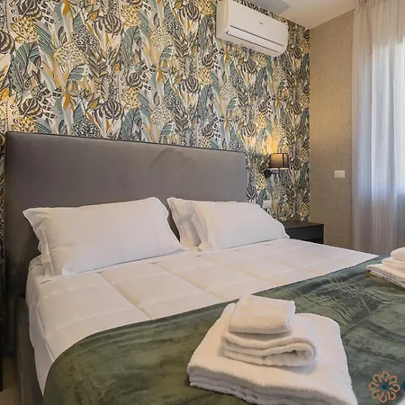 Einaudi By Apulia Bari